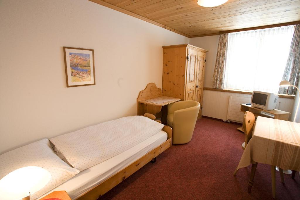 Hotel Seraina Sils Maria Pokój zdjęcie