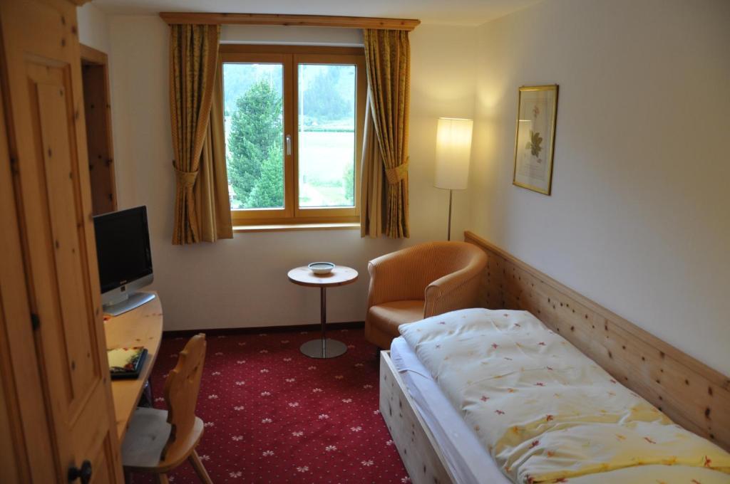 Hotel Seraina Sils Maria Pokój zdjęcie